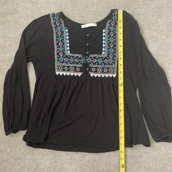 inLUV Shirt Womens Small Black Embroidered Boho Flowy Top Colorful Buttons FLAW - Picture 9 of 10